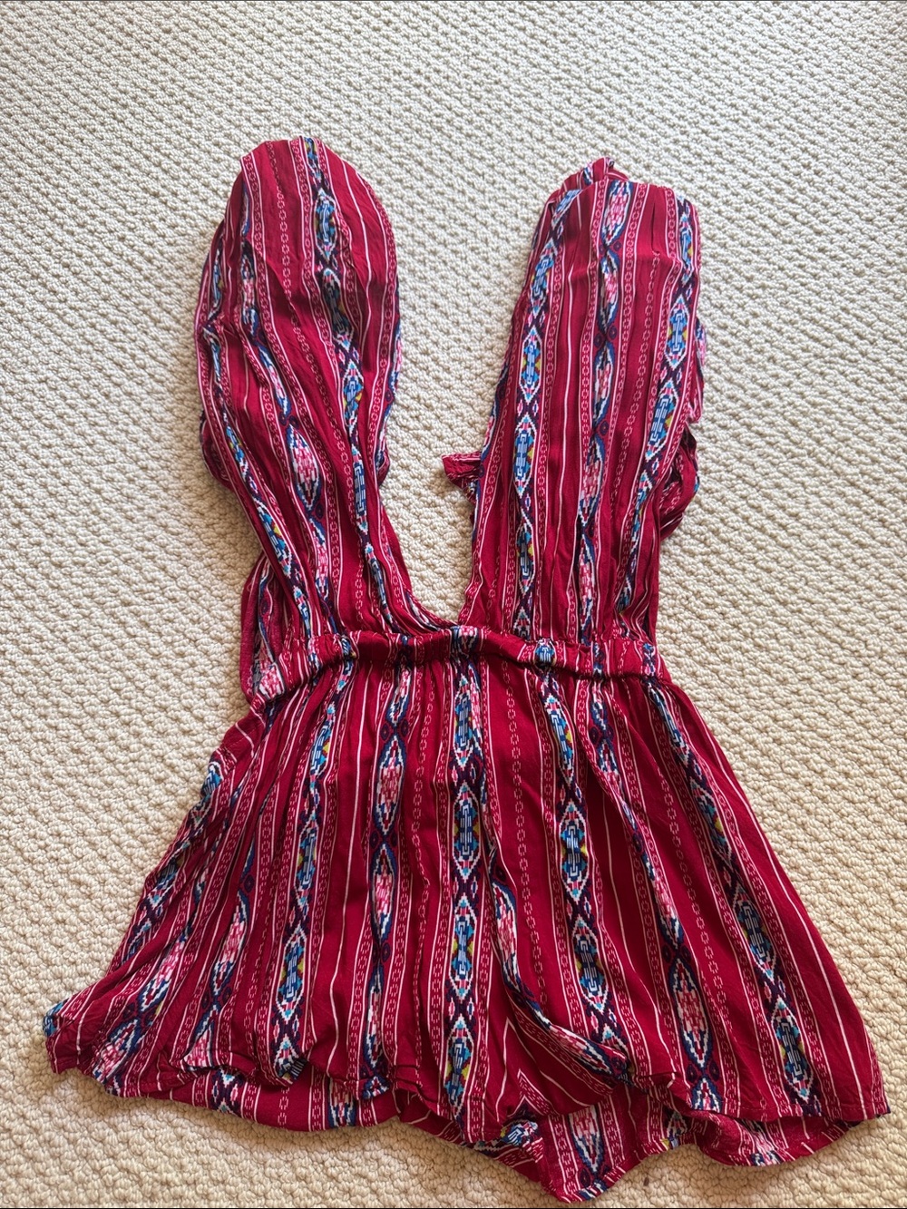 One Way Tribal/Boho Design Criss-cross Wrap Around Romper - Picture 4 of 4